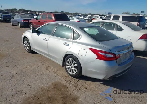 2016 Nissan Altima 2.5/2.5 S/2.5 Sl/2.5 Sr/2.5 Sv z USA, uszkodzony, nr VIN 1N4AL3AP0GN312041